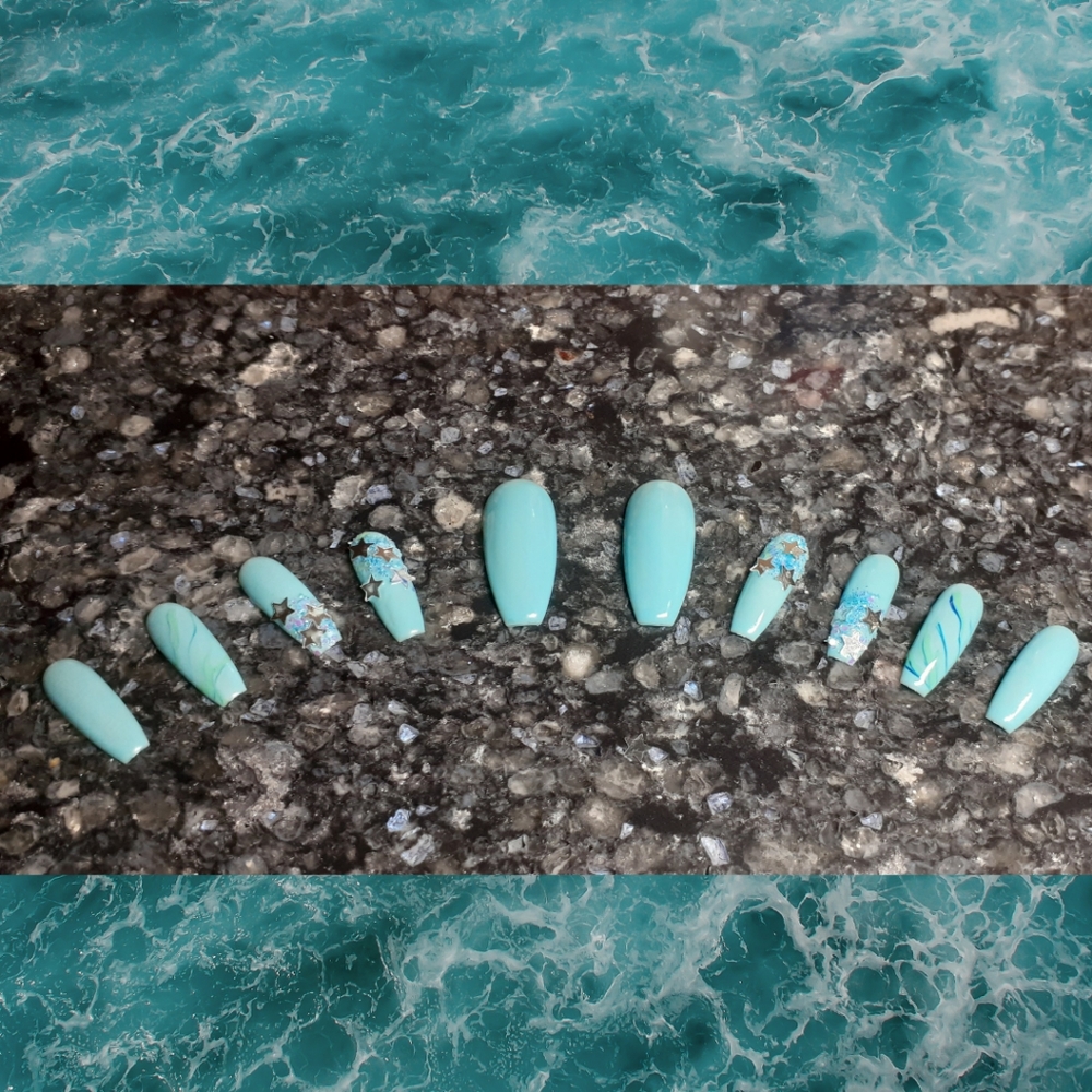 Starlight Press on Nails